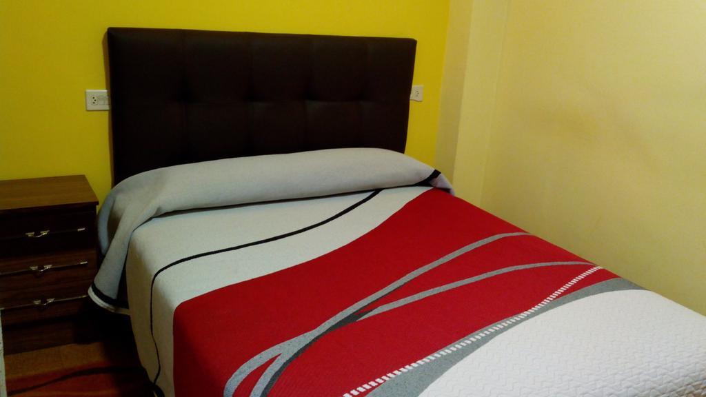 Pension Las Palmeras Lalín Chambre photo