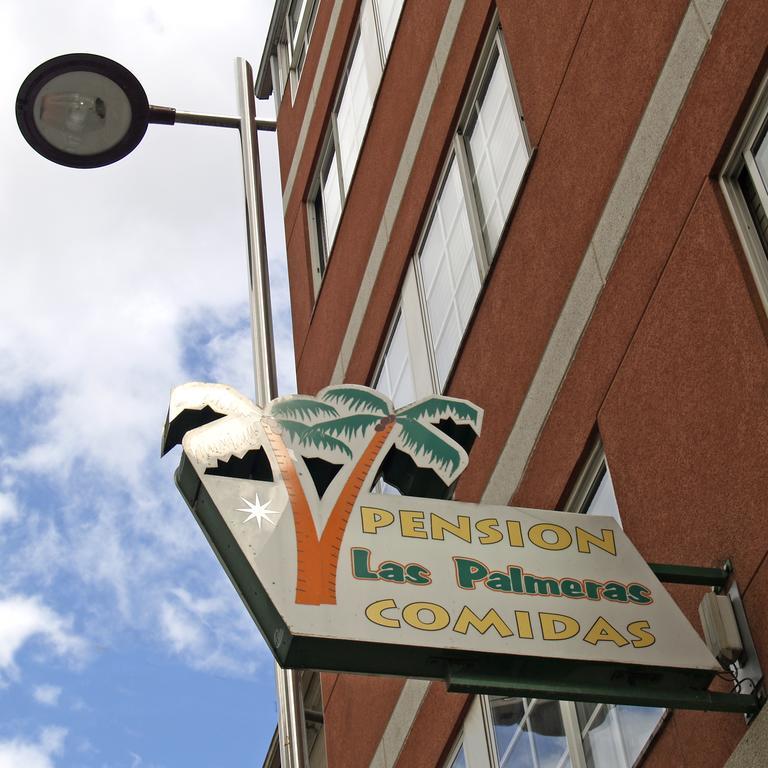 Pension Las Palmeras Lalín Extérieur photo