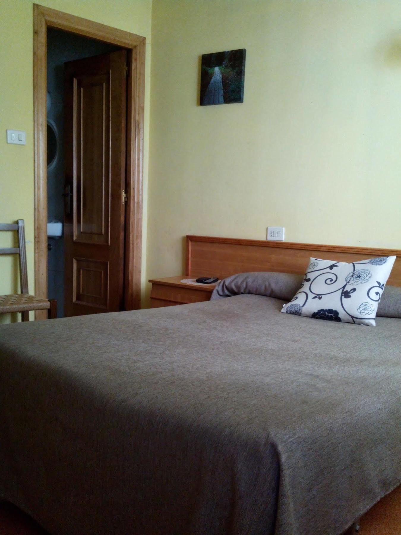 Pension Las Palmeras Lalín Extérieur photo